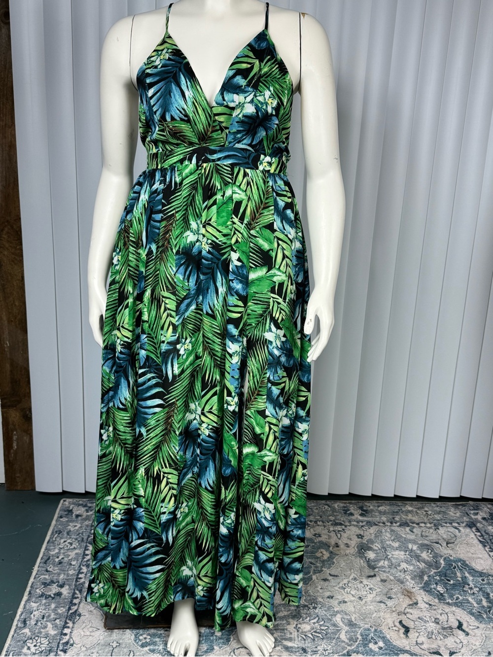 HYFVE Green Tropical Leaf Print Crisscross Back Maxi Dress Size L - Picture 16 of 16